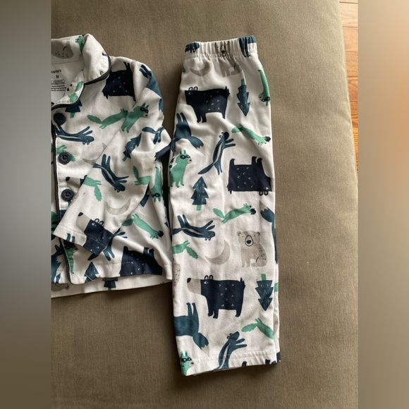 Carter’s Two Piece Fleece Pajamas Size 3T - Picture 4 of 7